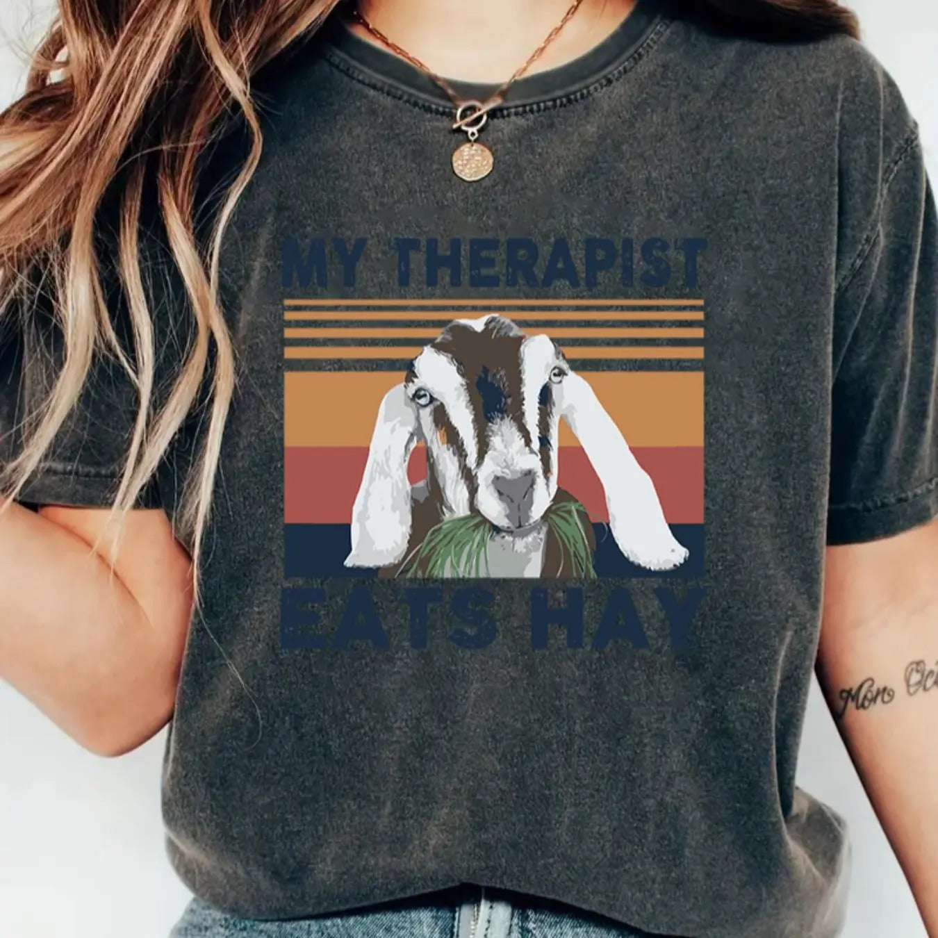 Women's Goat & Letter Print Round Neck Tee, Casual Short Sleeve Crew Neck T-Shirt for Daily Wear, Ladies Clothes for All...
