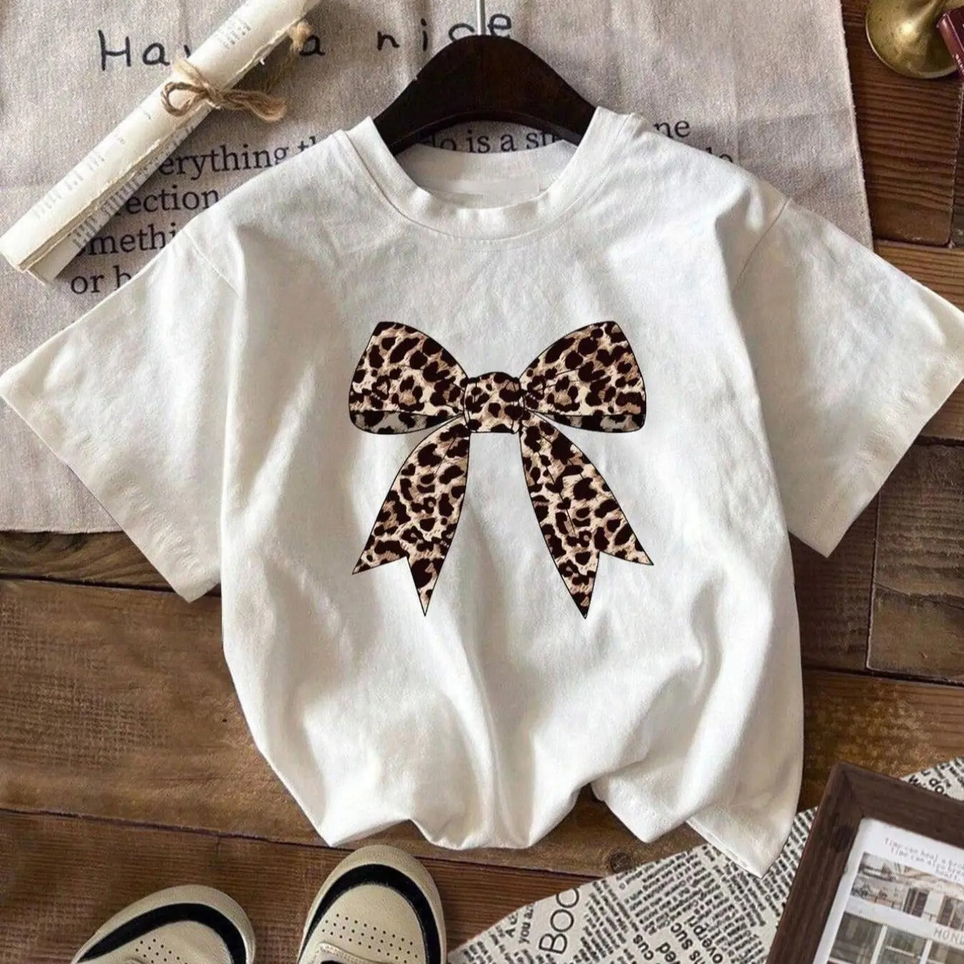 Women's Leopard Bow Print Round Neck Tee, Classy Casual Short Sleeve T-shirt for Summer, Ladies Clothes for Daily Wear...