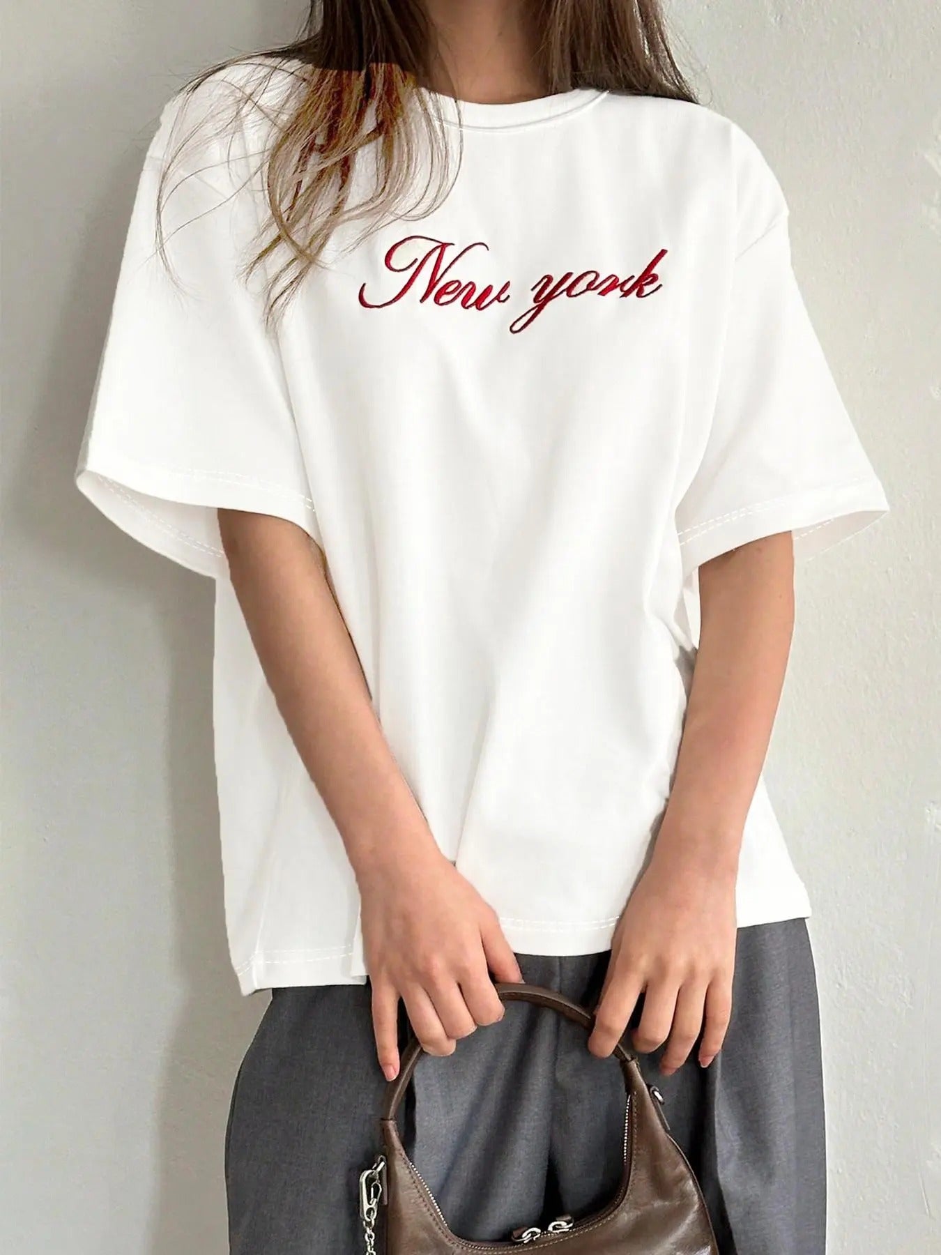 Women's Letter Print Round Neck Tee, Casual Half Sleeve Crew Neck T-Shirt for Summer, Fashion Women's Top for Daily Wear...