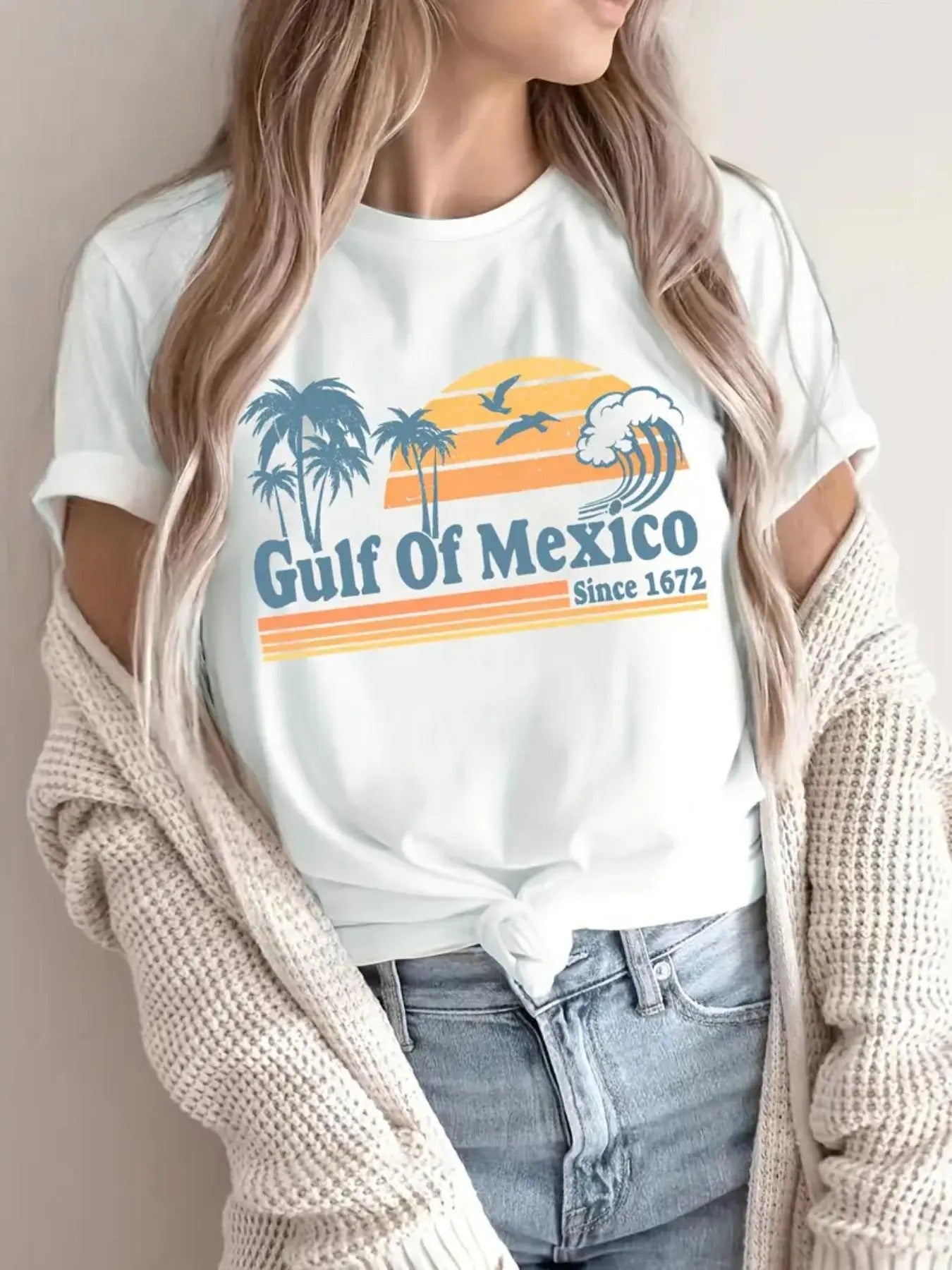 Women's Letter Print Round Neck Tee, Casual Short Sleeve Crew Neck T-shirt for Daily Wear, Ladies Clothes for All Seasons...