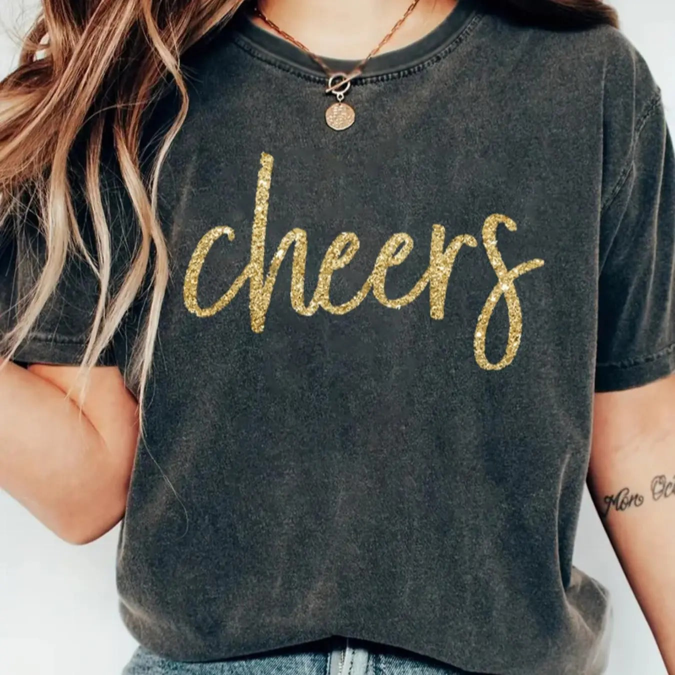 Women's Letter Print Round Neck Tee, Casual Short Sleeve Crew Neck T-shirt for Daily Wear, Ladies Clothes for All Seasons...