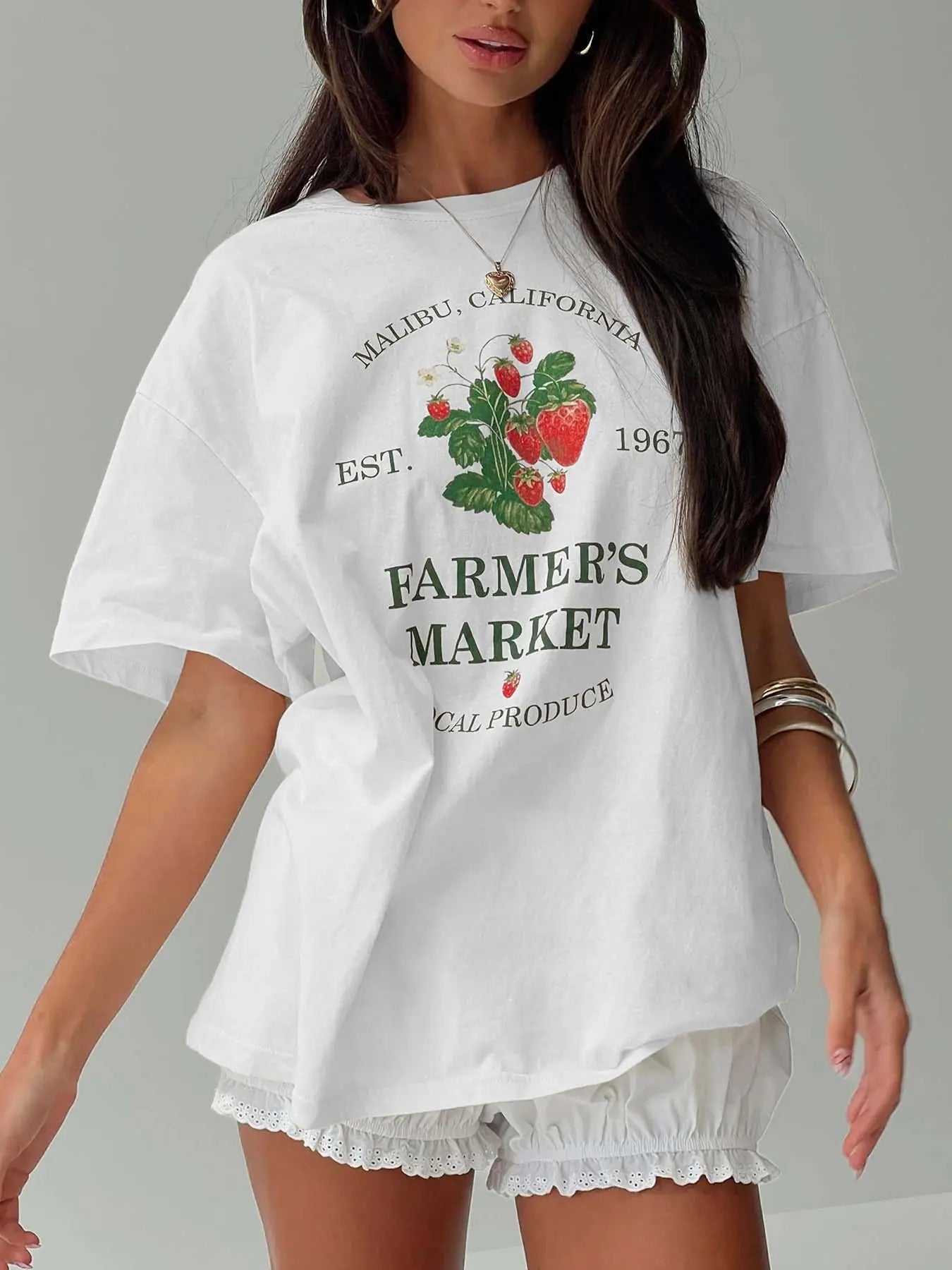 Women's Strawberry & Letter Print Round Neck Tee, Casual Short Sleeve Crew Neck T-Shirt for Daily Wear, Ladies Clothes...