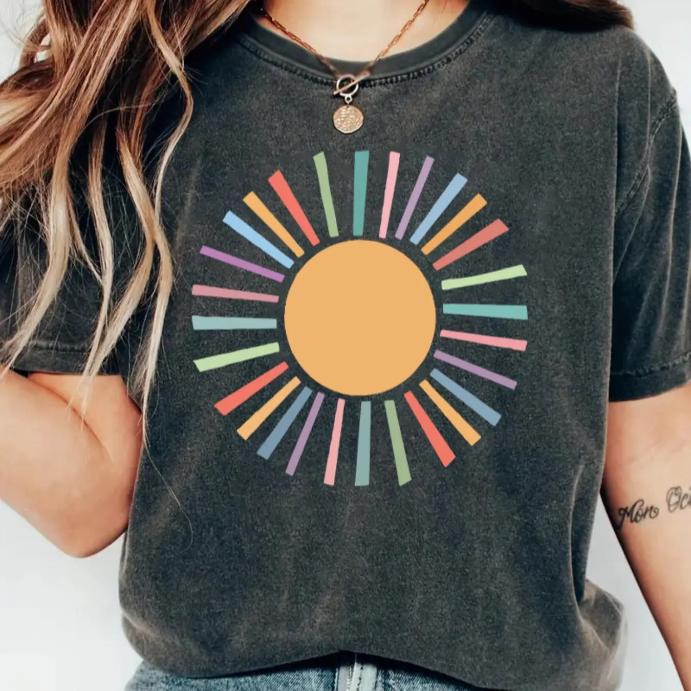 Women's Sun & Line Print Round Neck Tee, Fashion Casual Drop Shoulder Short Sleeve T-shirt for Daily Wear, Ladies Clothes...