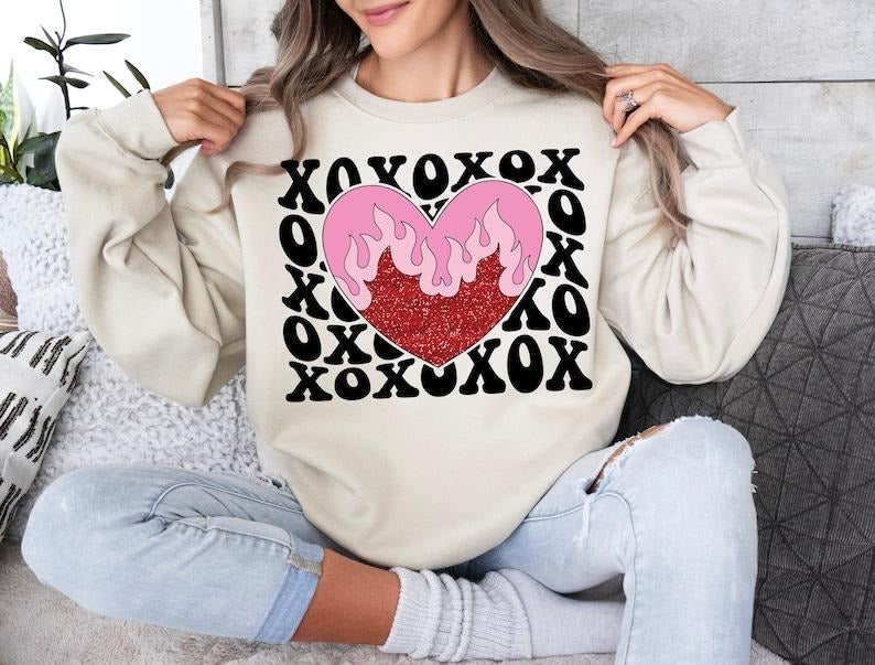 XOXO Retro Valentine Love Sweatshirt Groovy Valentine Heart , Valentines Day Shirt Hoodie | PrintMintTees.com