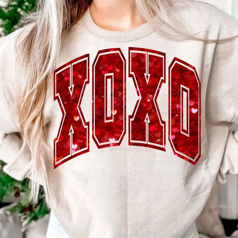 XOXO Valentines Day Sweatshirt, Cute Valentine Sweatshirt, Valentines Day Gift, Love Sweatshirt Shirt Hoodie