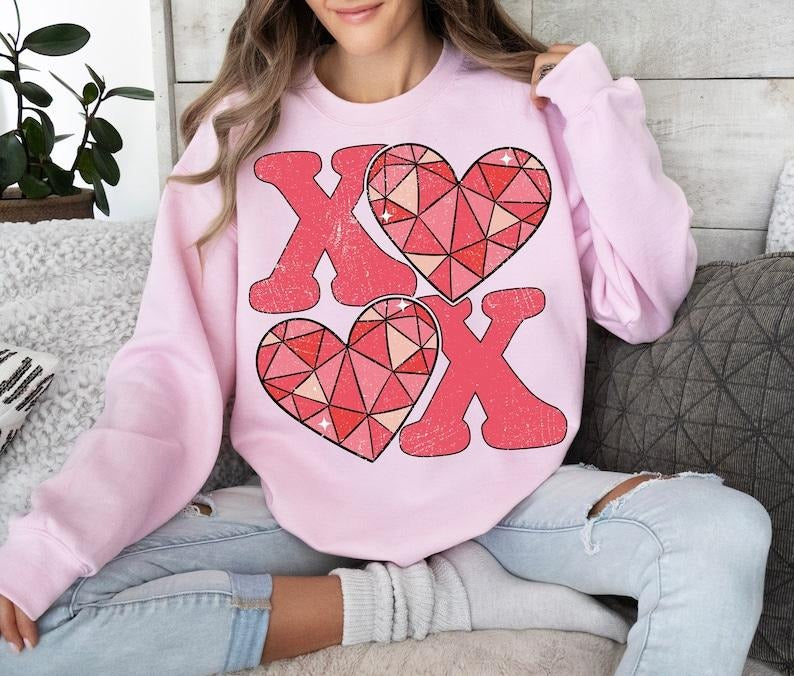 XOXO , Valentine Day Groovy Valentine , Retro Valentine Crewneck Sweatshirt Shirt Hoodie | PrintMintTees.com