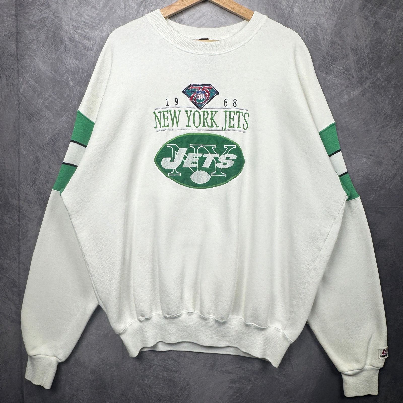 Vintage 90s White New York Jets Logo Graphic Sweatshirt 90s Xl 4112 Shirt Hoodie | PrintMintTees.com