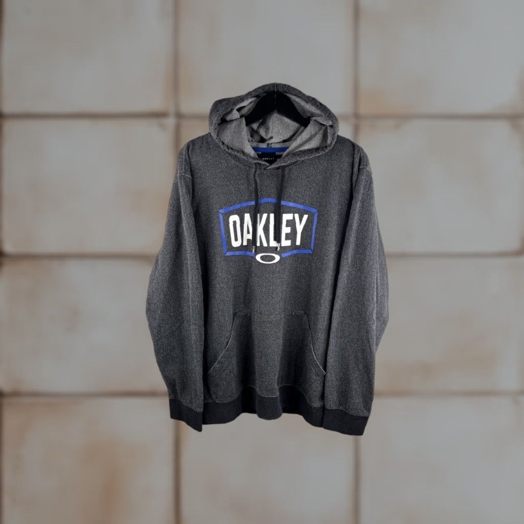 Vintage Oakley Pullover Hoodie Xl Gray Men Graphic Sweatshirt B69 Shirt | PrintMintTees.com