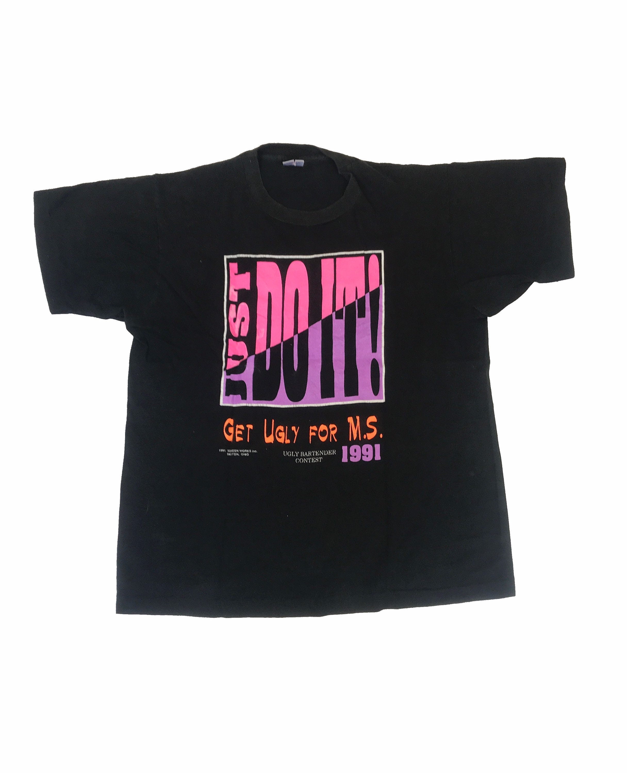 Vintage 91 Ugly Bartender Contest Ms Black Orange Pink Size Large (1)