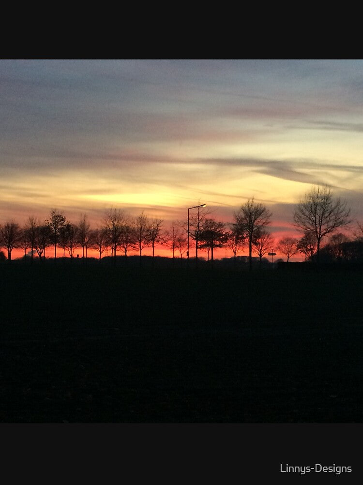 Beautiful sunset by Linnys-Designs