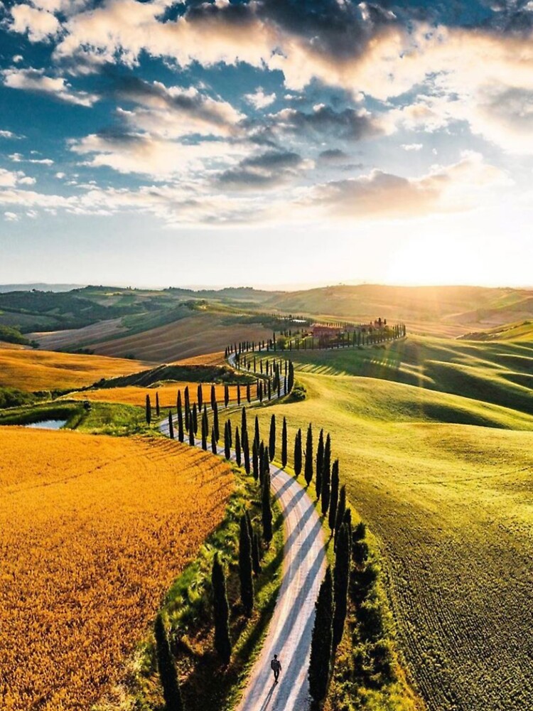 BEAUTIFUL SUNRISE IN TUSCANY, ITALY by MJ96-PRO