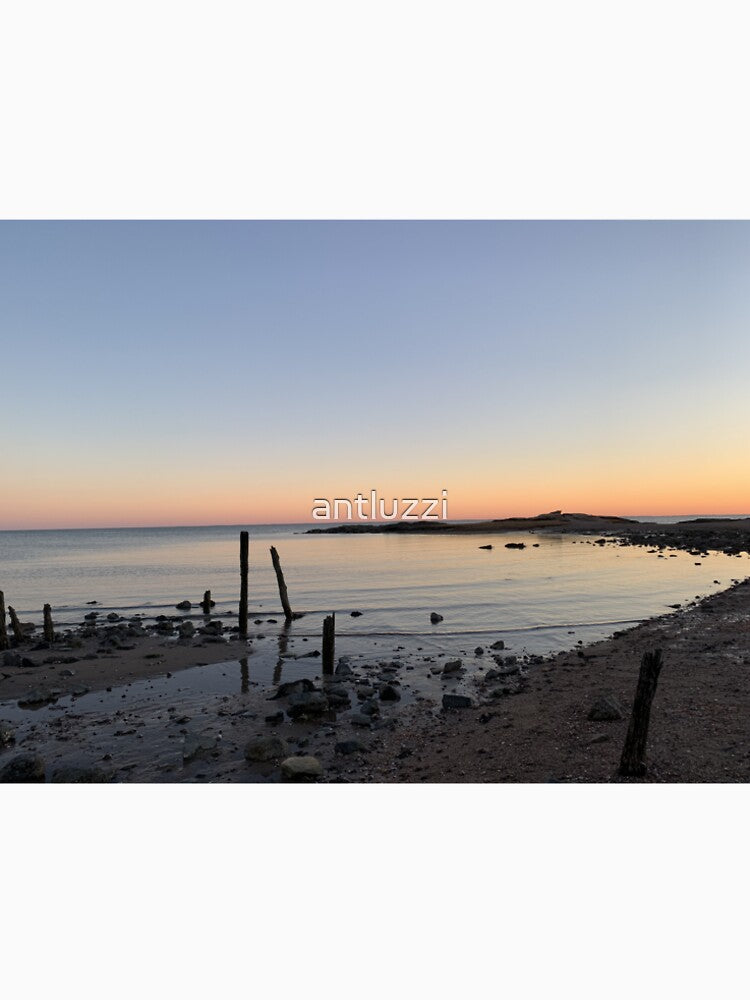 Sunset by the Water by antluzzi