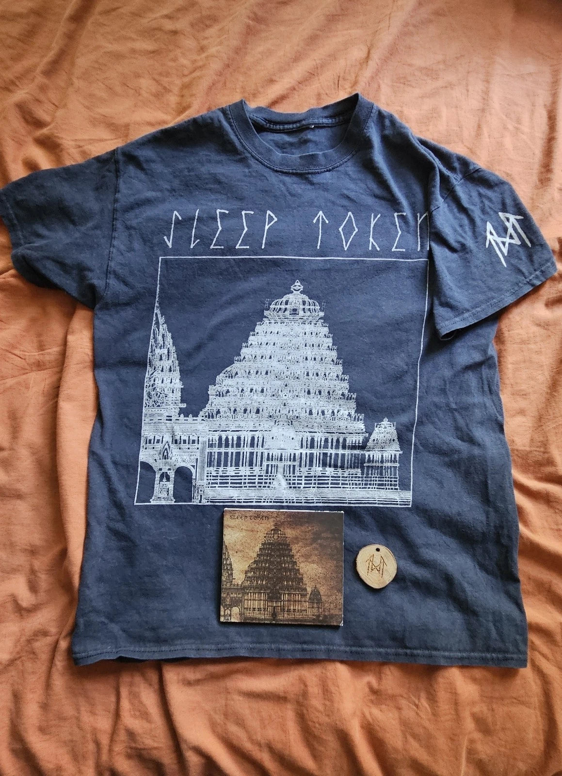 *ULTRA RARE* Sleep Token Merch Bundle. Two EP CD, T-Shirt & Handcrafted Necklace