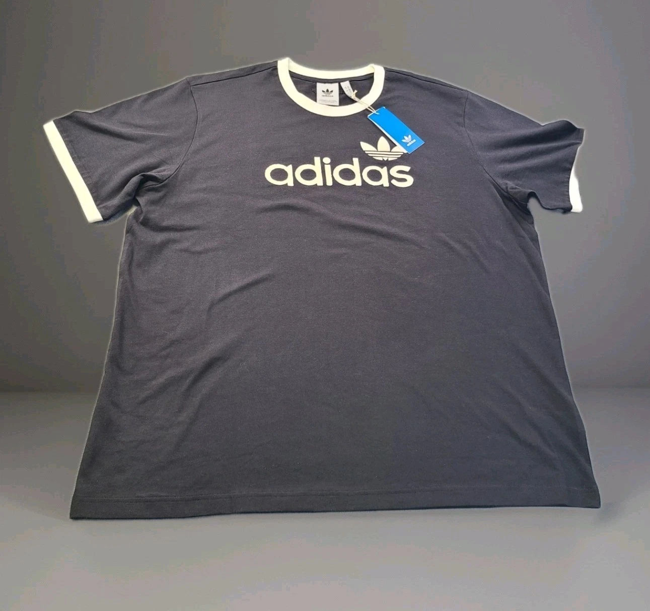 adidas Originals Men's Simple Tee-Black JC8372 SIZE Medium New With Tags