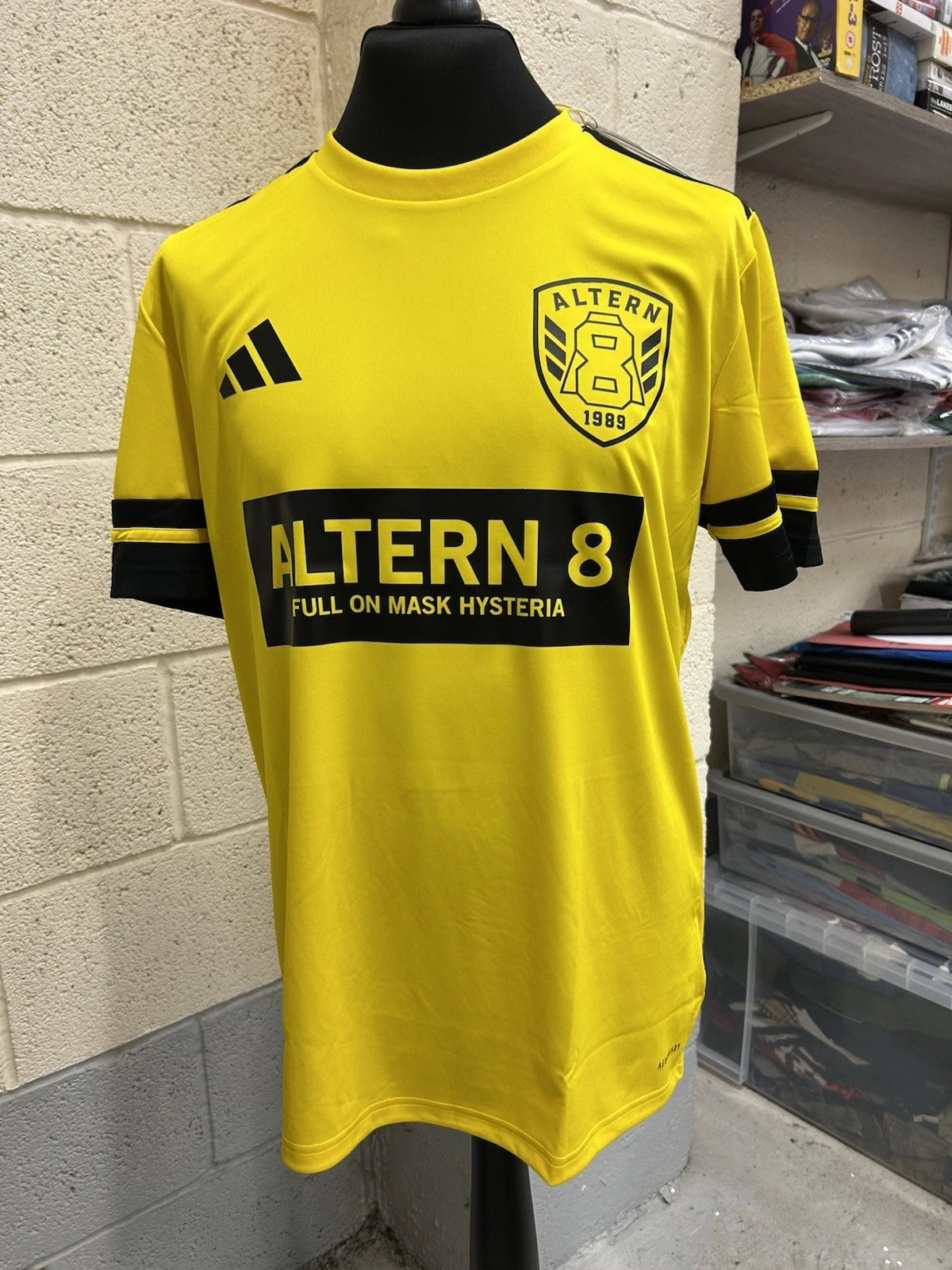ALTERN-8 Football Shirt  Adidas custom Size XL