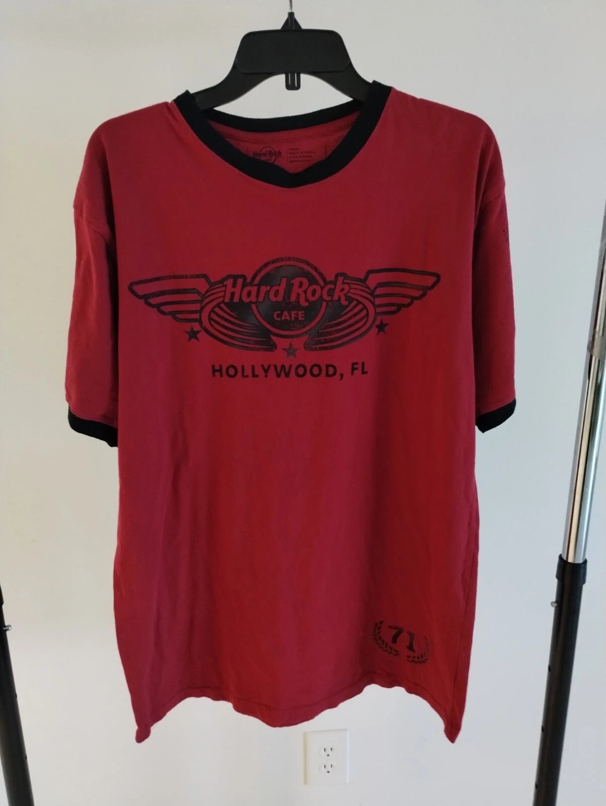 Hard Rock Cafe Retro Red Wine T-Shirt No 71 Gear Hollywood FL Size Large