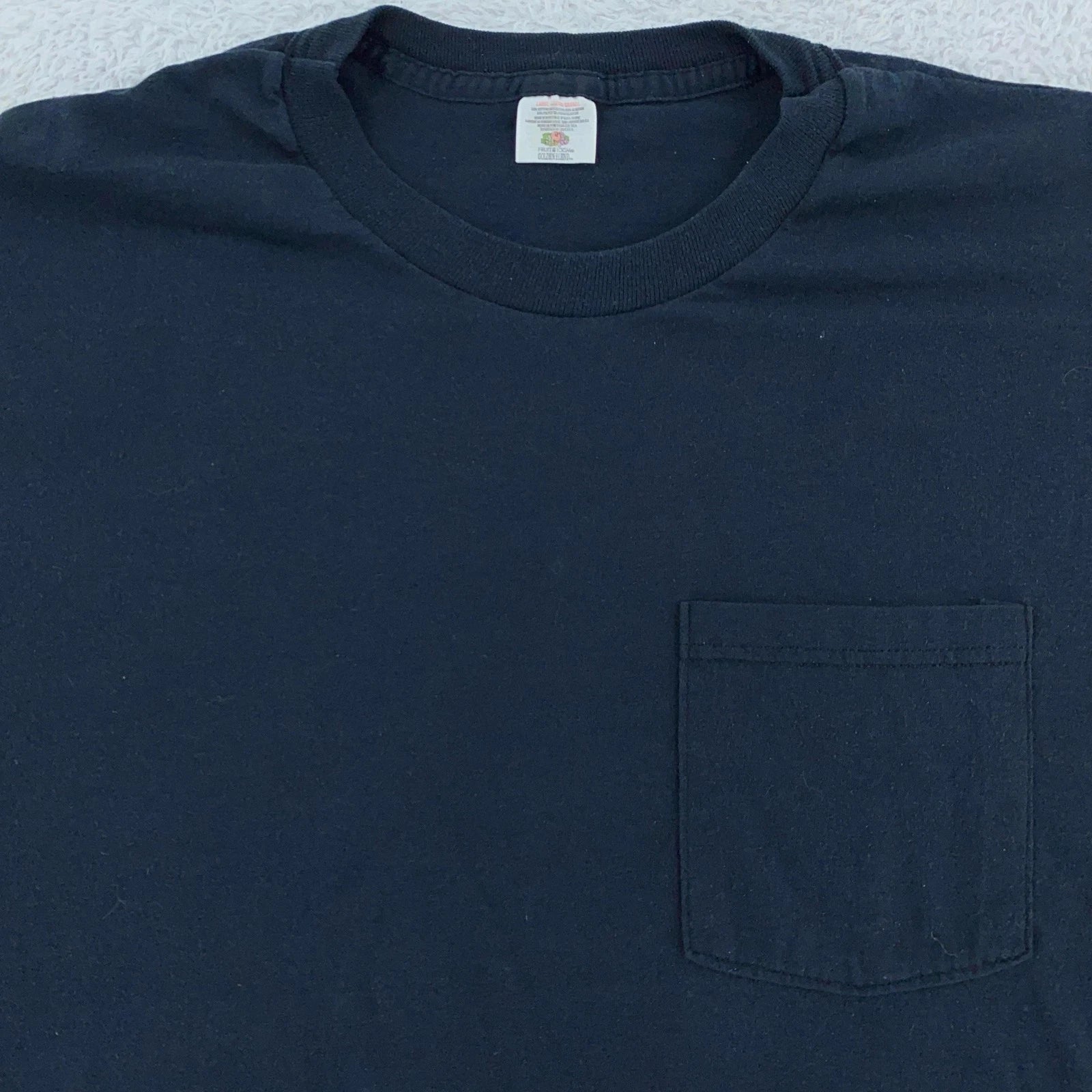 Vintage Blank Black Fruit of the Loom Pocket Shirt Mens Medium/Large Tee