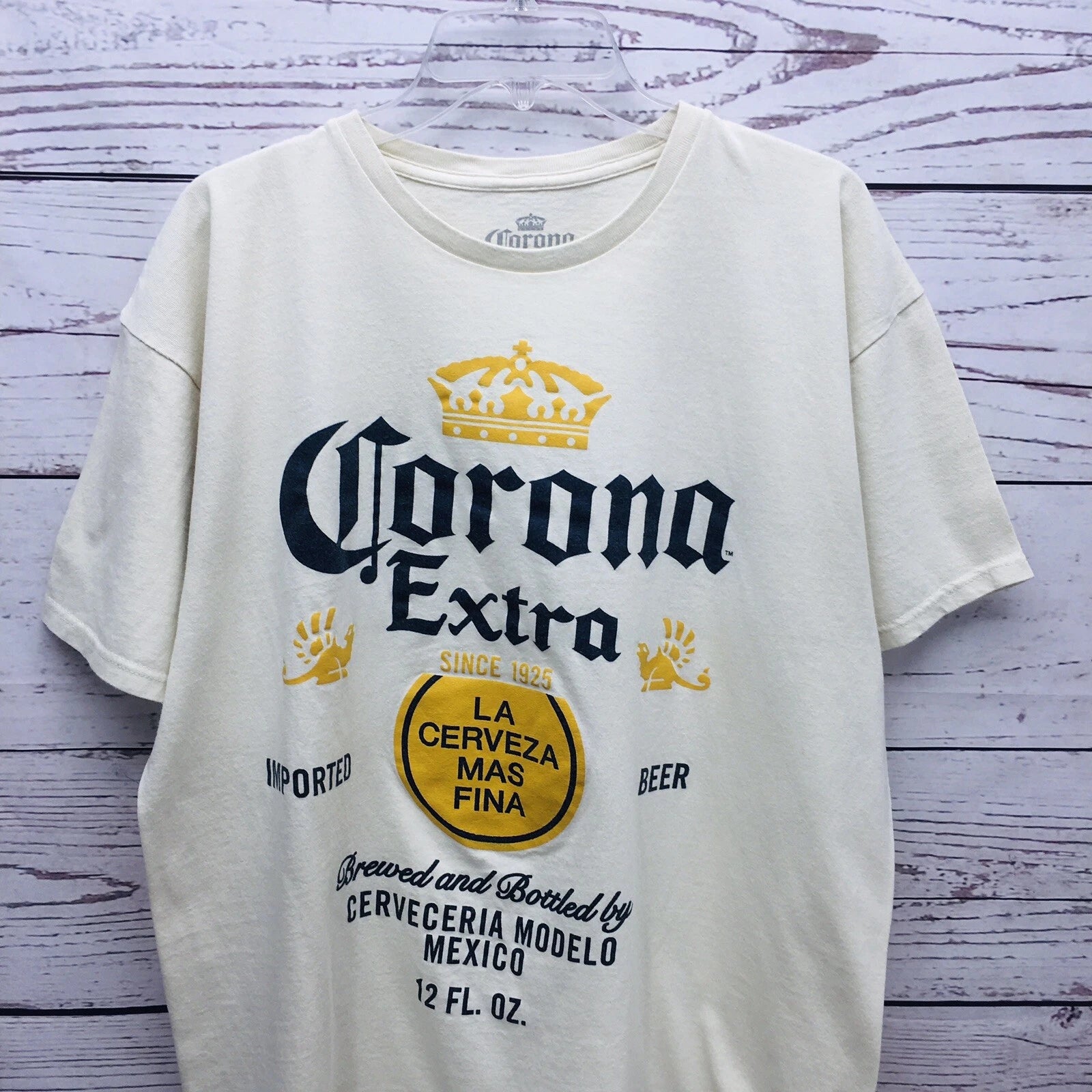 Corona Men's T Shirt Size XL Extra Cerveza Beer Logo Cream Graphic Tee Crew Neck