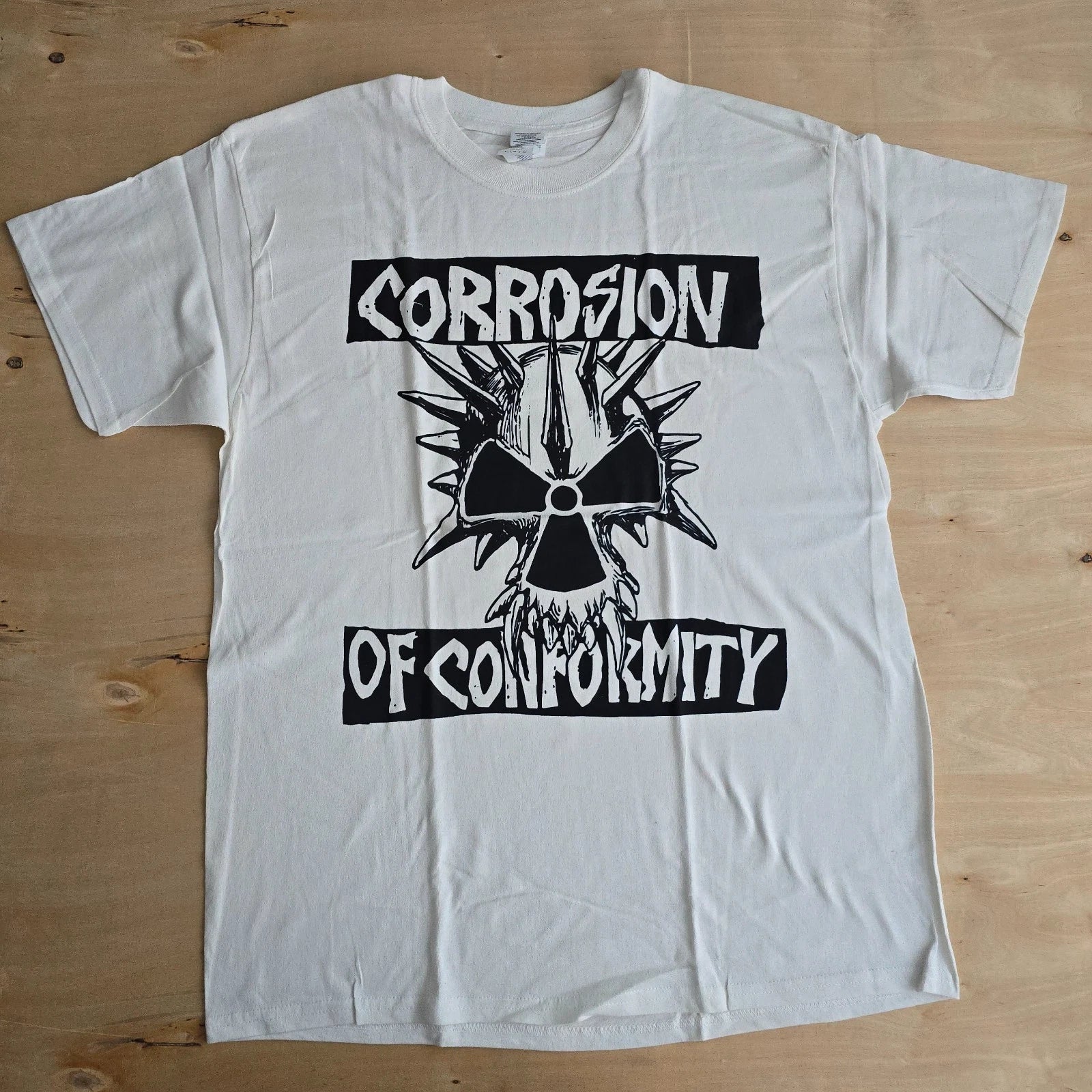 CORROSION OF CONFORMITY LOGO VINTAGE VIBE RETRO STYLE BAND TEE T SHIRT