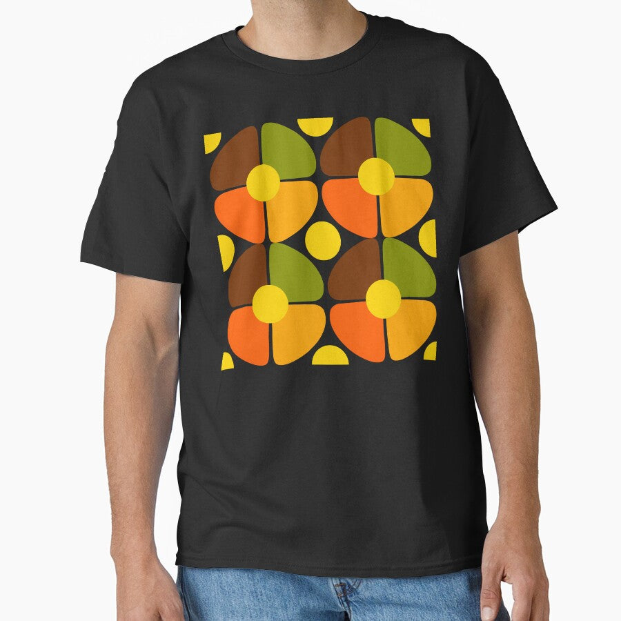 Warm Retro Mid‑Century Floral Pattern in 70s Colors by Clara Fruggeri