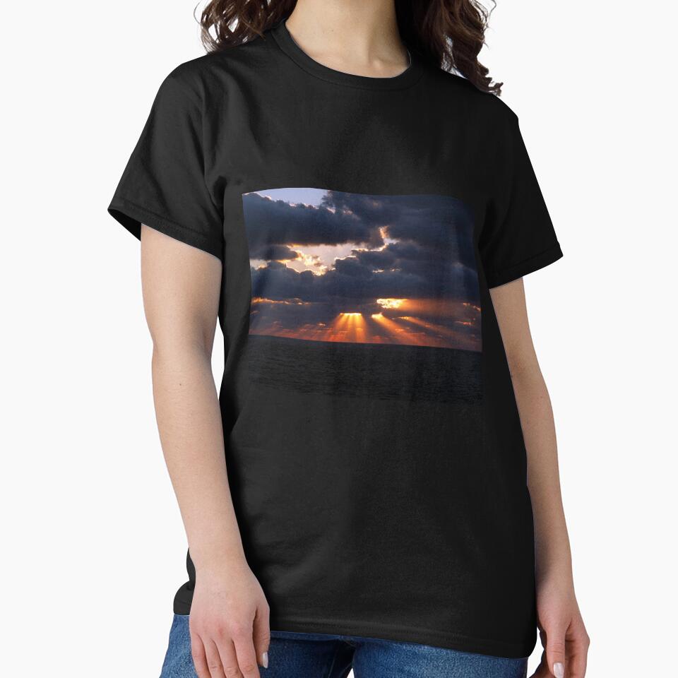 Sunset on the sea by erozzz