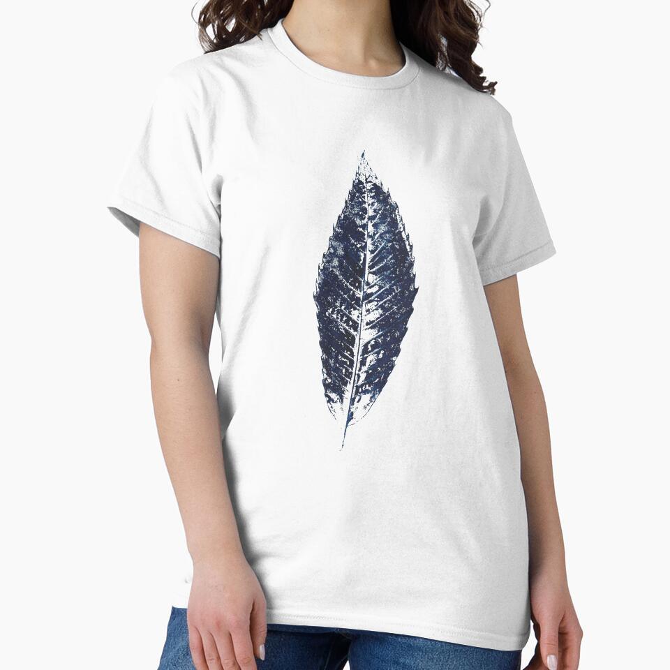 navy blue chestnut leaf by ColorandColor