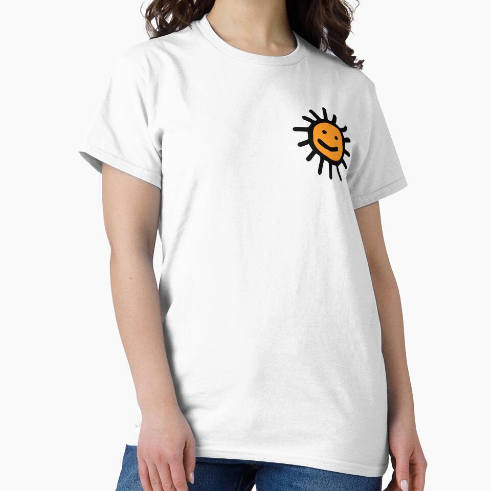 smiling sun by The  Knick Knack Nook