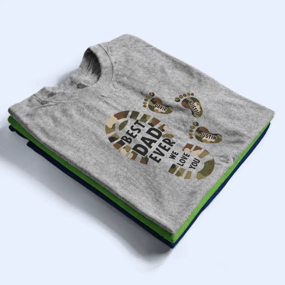 The Best Dad We Love You Footprints - Personalized T Shirt