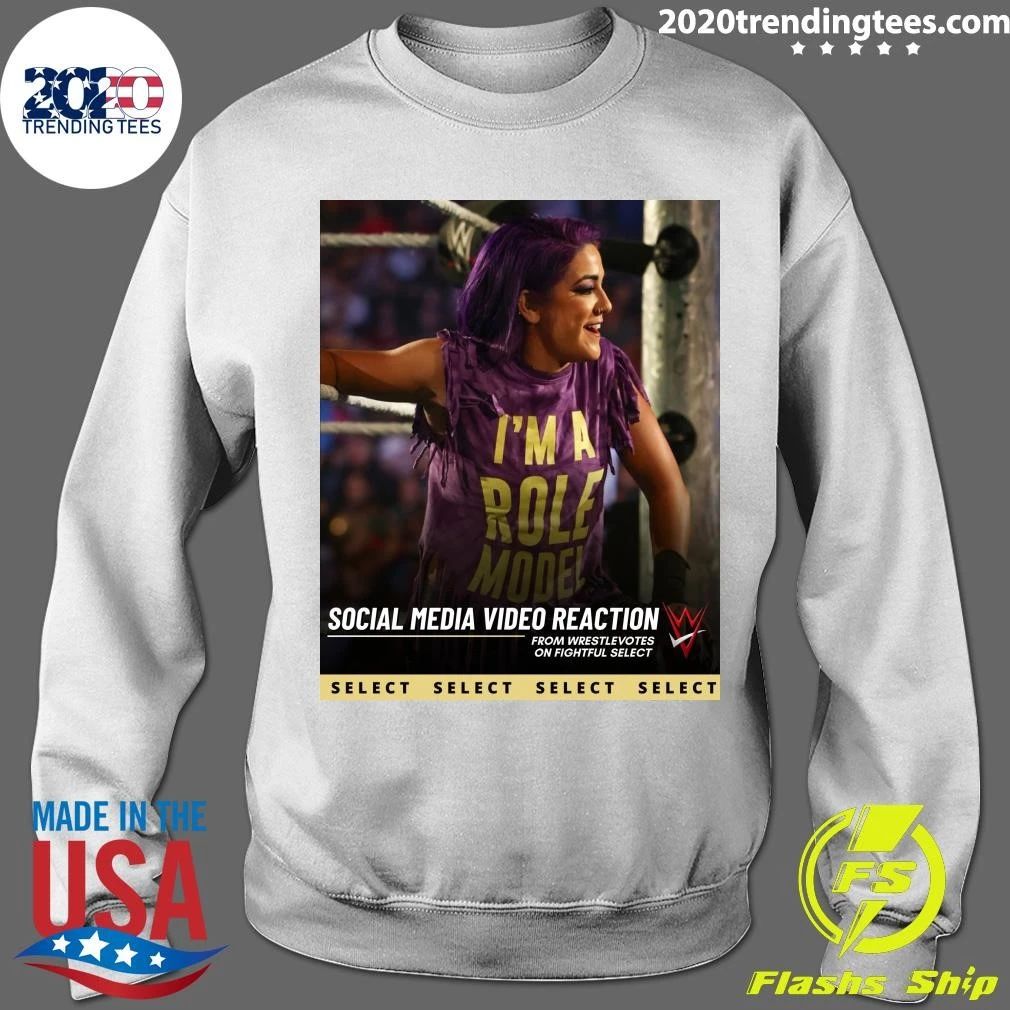 Social Media Video Reaction W From Wrestlevotes On Fightful Select Shirt