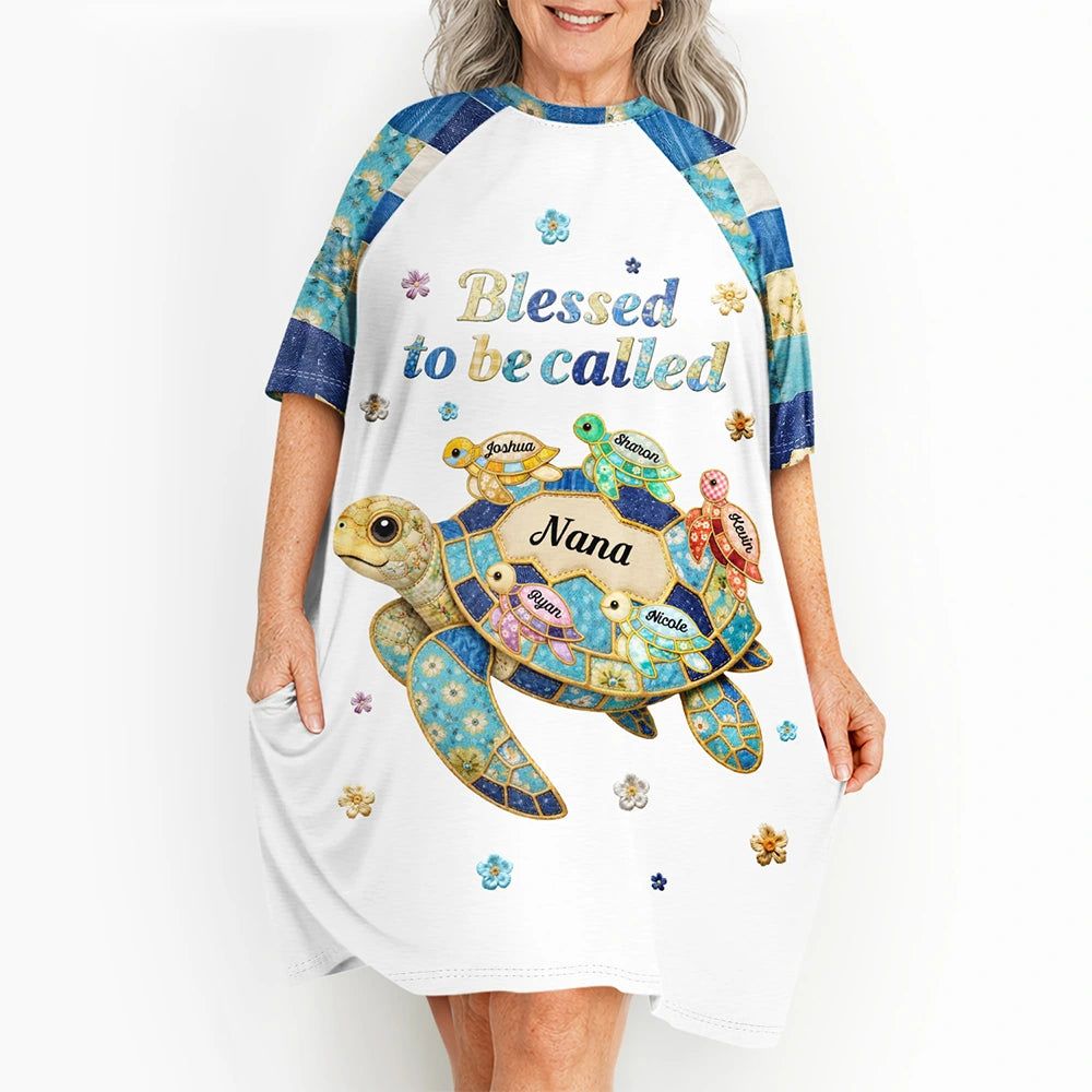 Grandma Mom Turtle Faux Patchwork Effect - Personalized Women's Sleep Tee