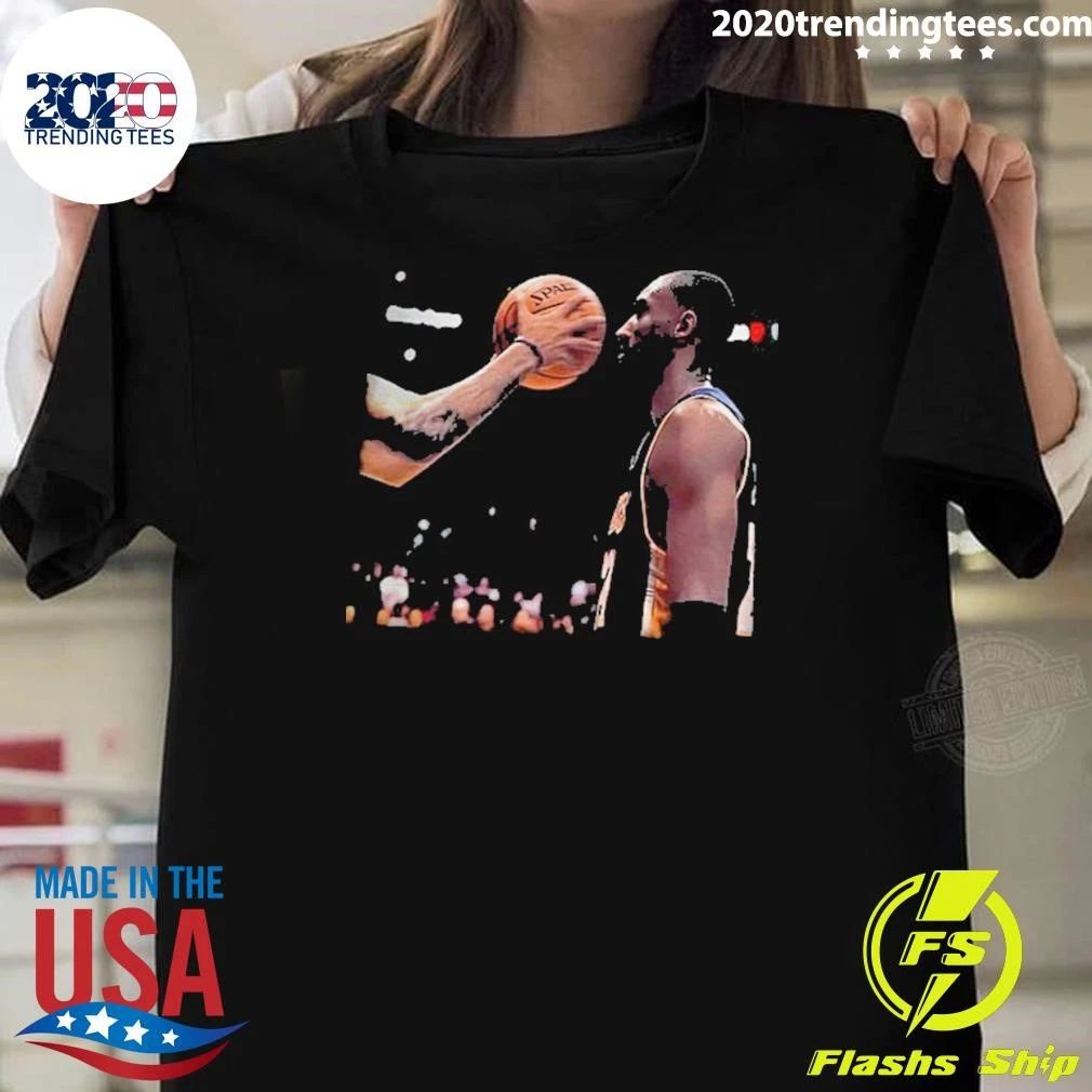 Kobe Bryant Iconic Kobe Graphic Laker Kobe No Flinch Shirt