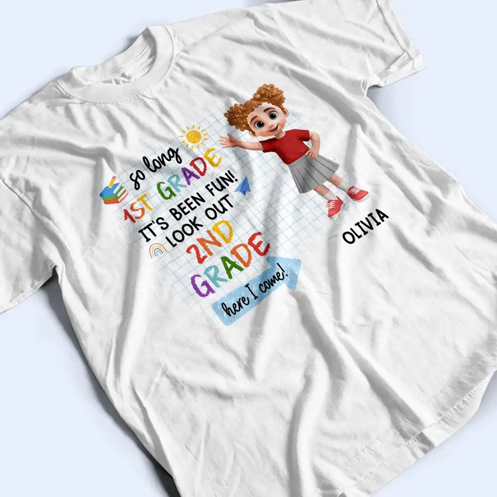 Here I Come Kids Back To School - Personalized T Shirt