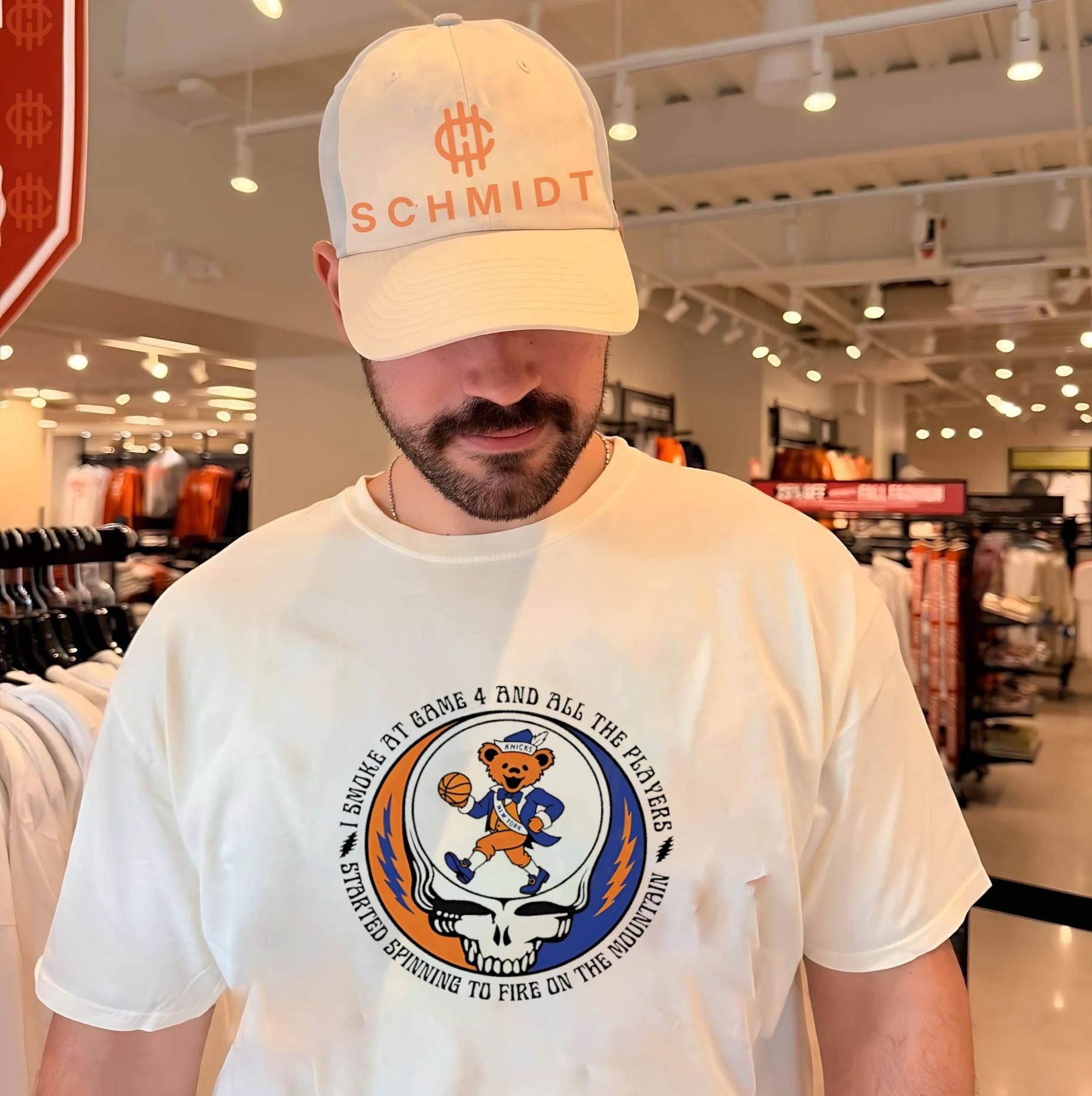 New York Knicks Grateful Dead’s skull and mascot shirt