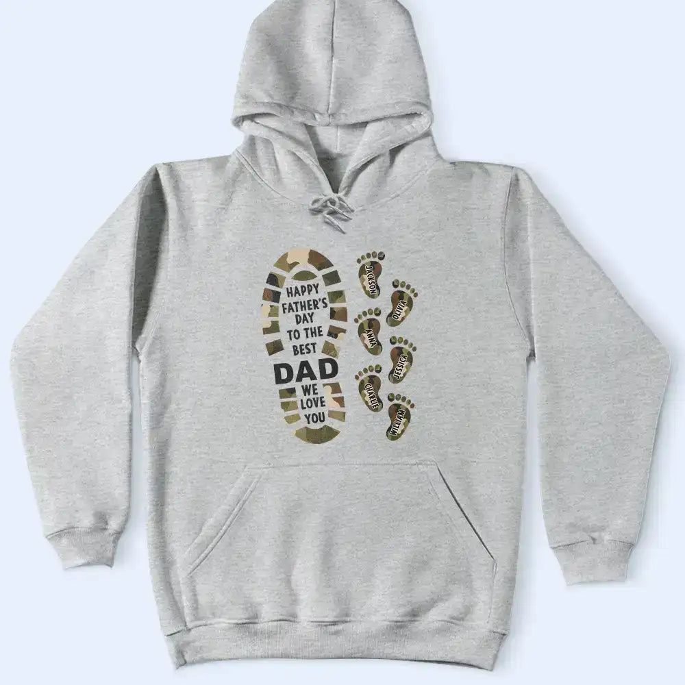 The Best Dad We Love You Footprints - Personalized T Shirt