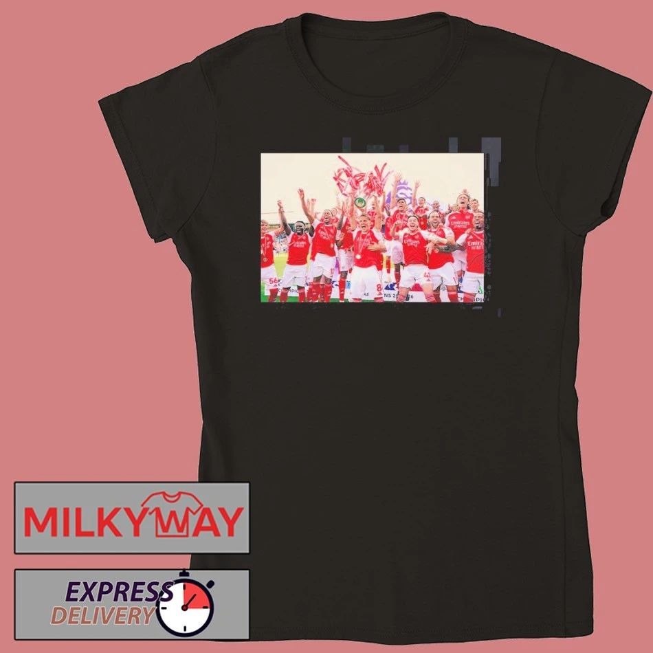 Arsenal 2025 2026 Premier League Champions Lifting The Trophy Up Celebration Photo T-Shirt