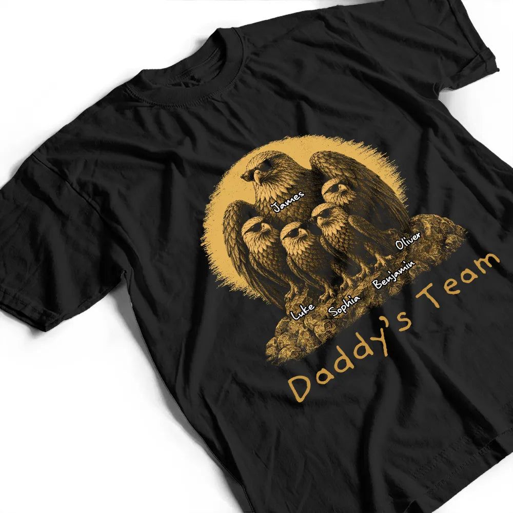Eagle Father And Kids Retro Style Best Dad Ever - Personalized T Shirt